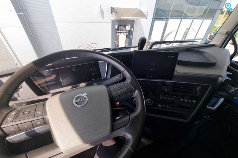 VOLVO FH 540 6х2 2022 года выпуска