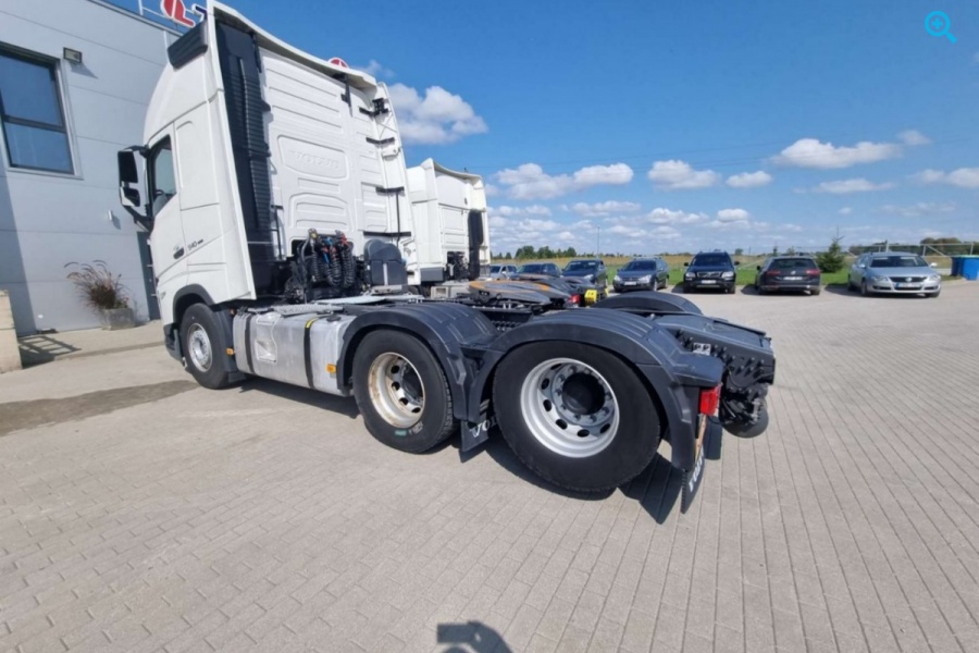 VOLVO FH 540 6х2 2022 года выпуска