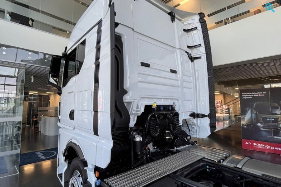 MAN TGX 18.480 4х2 BL SA. Новый.